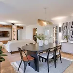 Beautiful 3 Bedrooms Apt Near Eiffel Tower