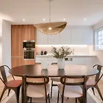 Beautiful 3 Bedrooms Apt Near Eiffel Tower