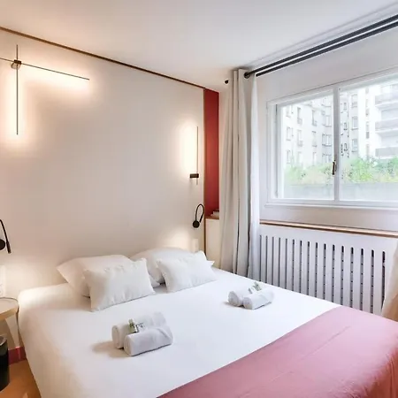 Beautiful 3 Bedrooms Near Eiffel Tower *